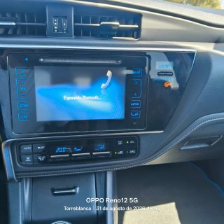 Toyota Auris 2016