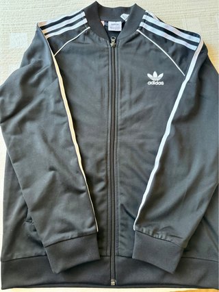 Chandal Adidas Originals negro. Talla 13-14