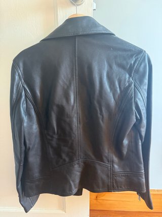 Chaqueta de cuero negra Massimo Dutti
