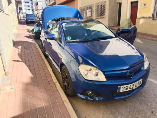 Opel Tigra 2006
