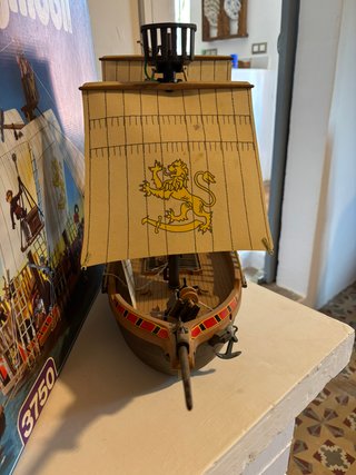 Barco Pirata Playmobil 3750 con Figuras