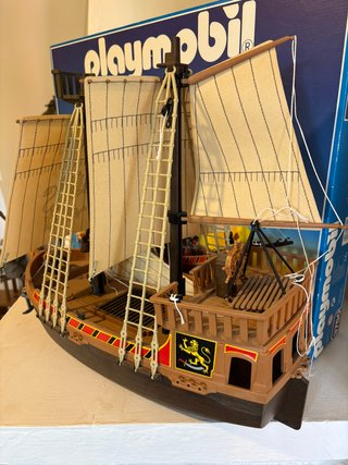 Barco Pirata Playmobil 3750 con Figuras