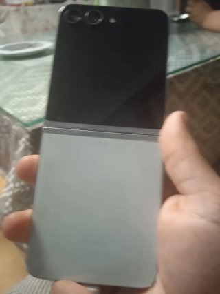 Samsung Galaxy Z Flip 5 Negro/Gris
