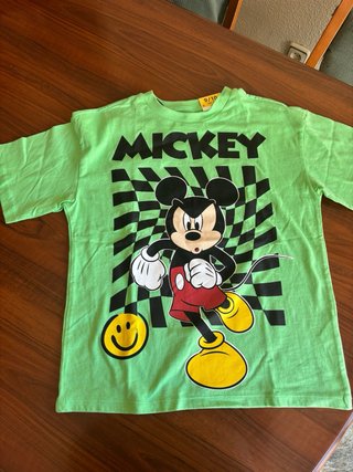 Conjunto o separado  camiseta Mickey y pantalón