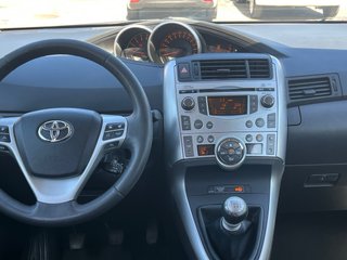 Toyota Verso 2011