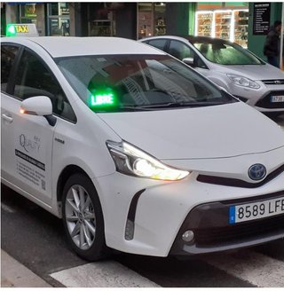 Licencia Taxi + Toyota Prius Plus 7 Plazas