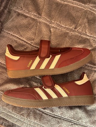 Zapatillas Adidas Mary Jane Rojas