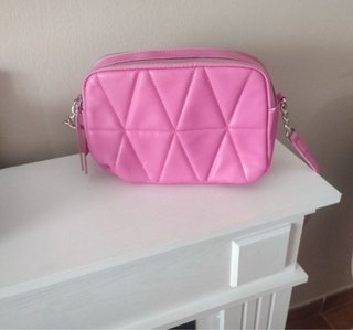 Bolso Fucsia Acolchado Lefties
