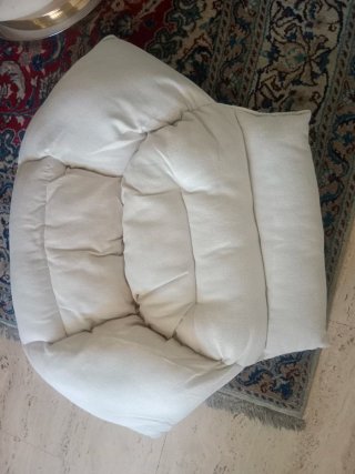 Sillón colgante de interior y exterior color crema