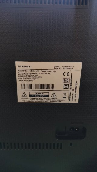 Samsung TV 24 HD Ready USB HDMI + Mando