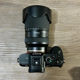 Sony Alpha a7II + Grip + 7 Baterías