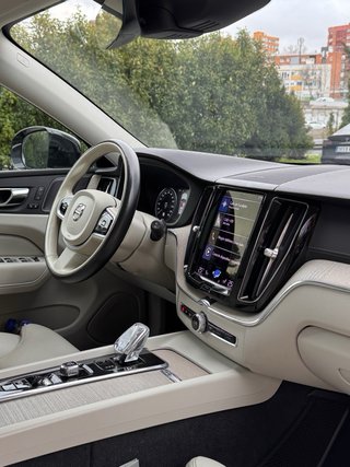 Volvo XC60 2021