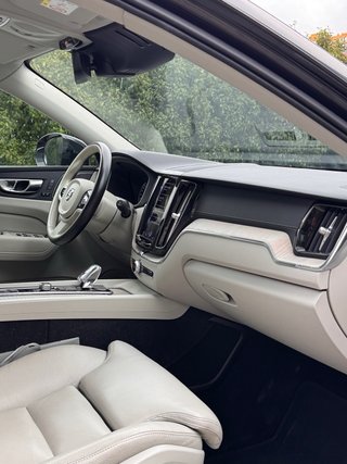 Volvo XC60 2021