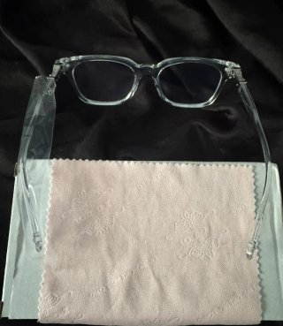 Occhiali trasparenti unisex