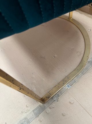 Sedia velluto ottanio con struttura oro