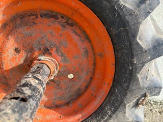 2 Ruedas Firestone de Motocultor + Arado