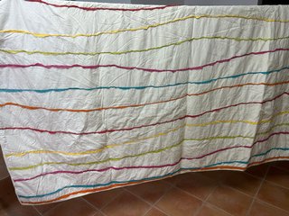 Cubre cama 1.50 multicolor