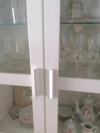 Vitrina Ikea Brimmes Blanca