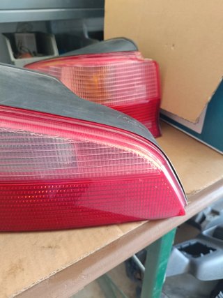Ótica traseira esquerda Peugeot 106 GTI/XSI