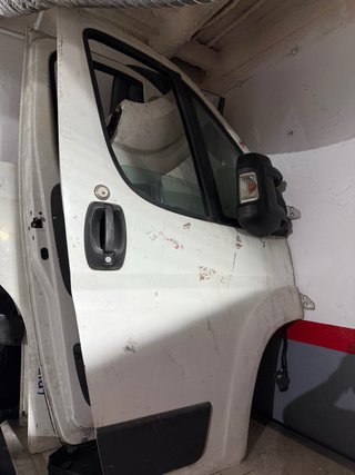 Puerta Peugeot Boxer 2018 Copiloto Completa