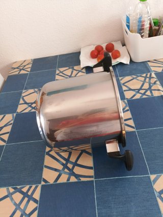 Olla Express de Metal y Plástico