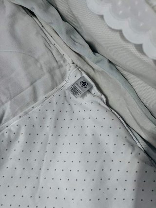 Cuna mimbre grande con vestiduras