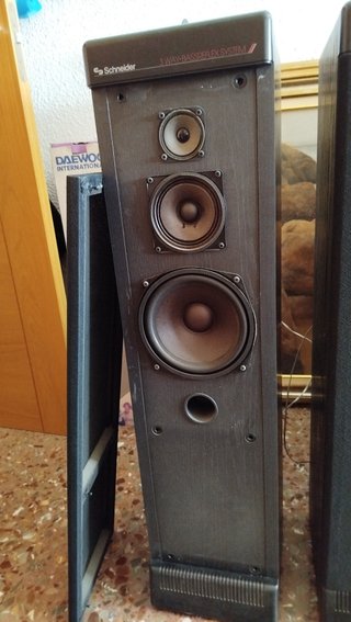 Altavoces Schneider 3 vías