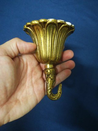 florón antiguo para lámpara de techo