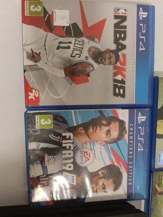PS4 consola con 10 juegos