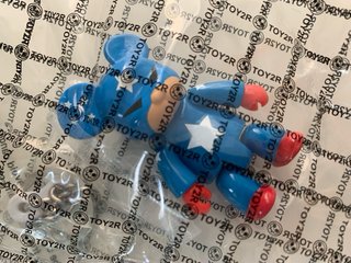 Portachiavi Toy2R Qee Bear Captain America RARO