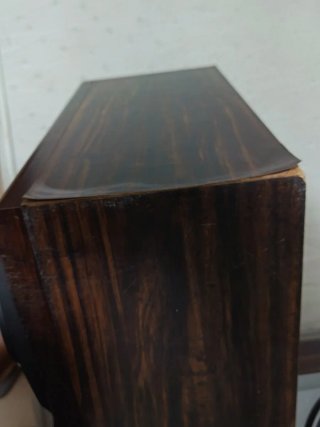 Altavoces Aiwa Marrones y Grises