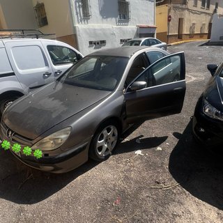 Peugeot 607 2004