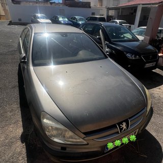 Peugeot 607 2004