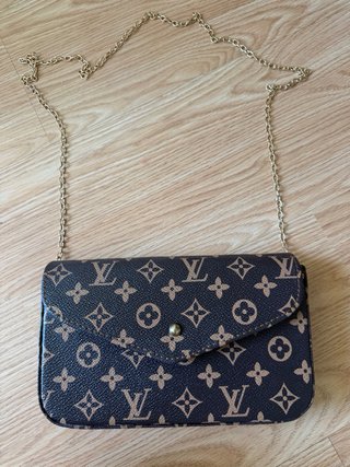 Bolso de hombro y de mano