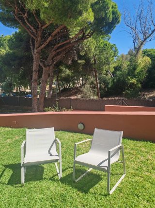 2 Sillas de Jardín Grises