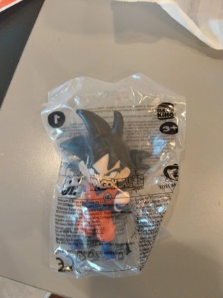 Figura Goku Dragon Ball Super Burger King