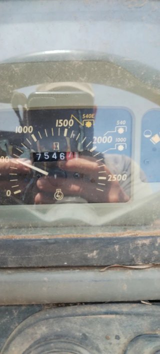 Tractor New Holland TN F