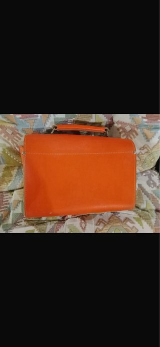 Borsa cartella vintage arancione con cavallo