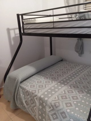 Literas 140 y 90 cm como nuevas precio con colchón