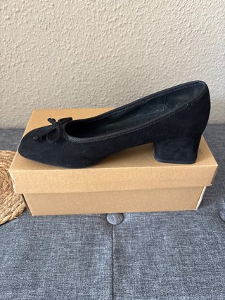 Zapatos de tacón negros