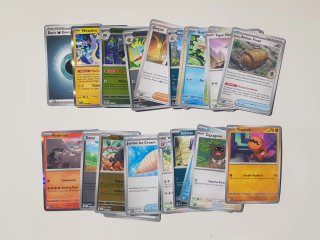 22 Cartas Pokémon Phantasmal Flames y Pitch Black