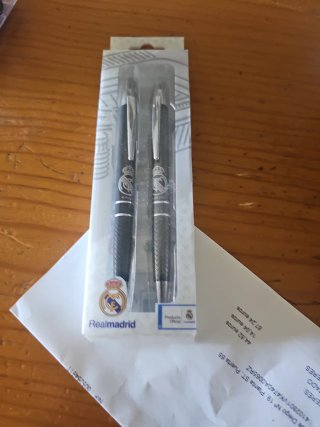 Bolígrafo y Roller Metal Real Madrid
