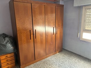 Armario de madera marrón Recoger en domicilio