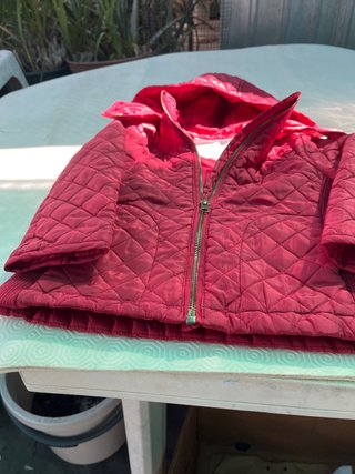 Casaco acolchoado vermelho 3/4 anos