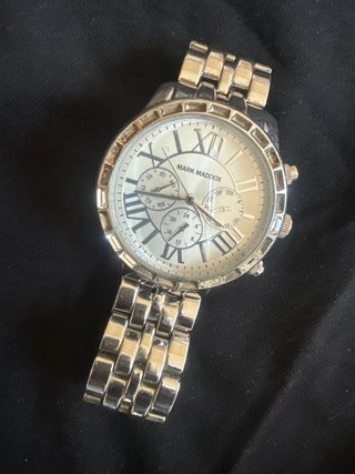 Reloj Mark Maddox plateado y blanco