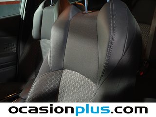 Toyota C-HR 180H Advance 135 kW (184 CV)