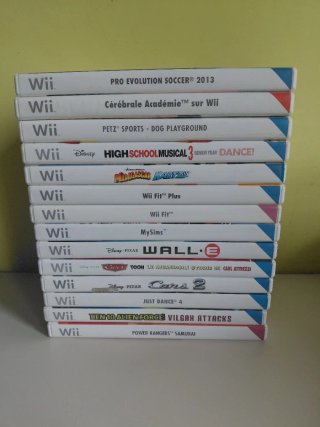 Lotto 14 giochi Nintendo Wii PAL multilingue