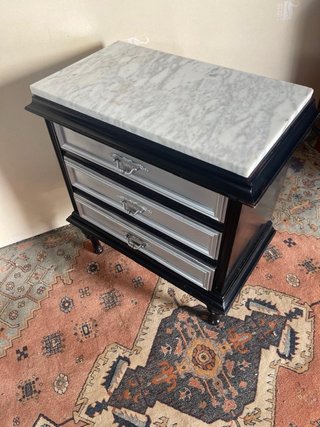 Mesa Auxiliar Mármol y Madera