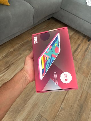 Tablet SPC rosa y blanca