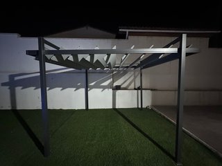 Nuova pergola in alluminio colore grigio antracite